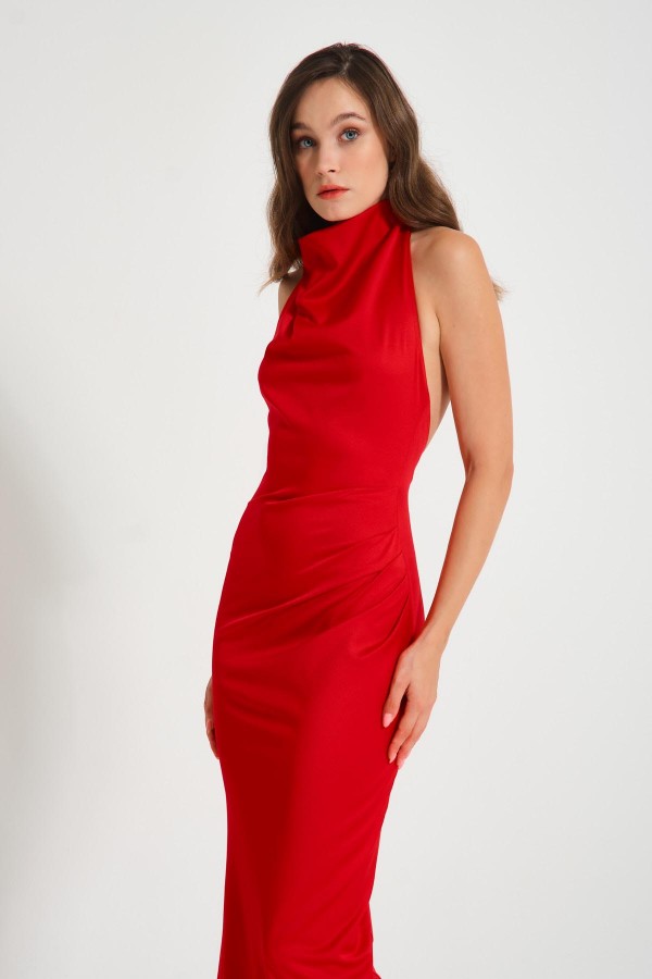 'BIANCA' Kırmızı Halter Yaka Sırtı Açık Abiye Elbise